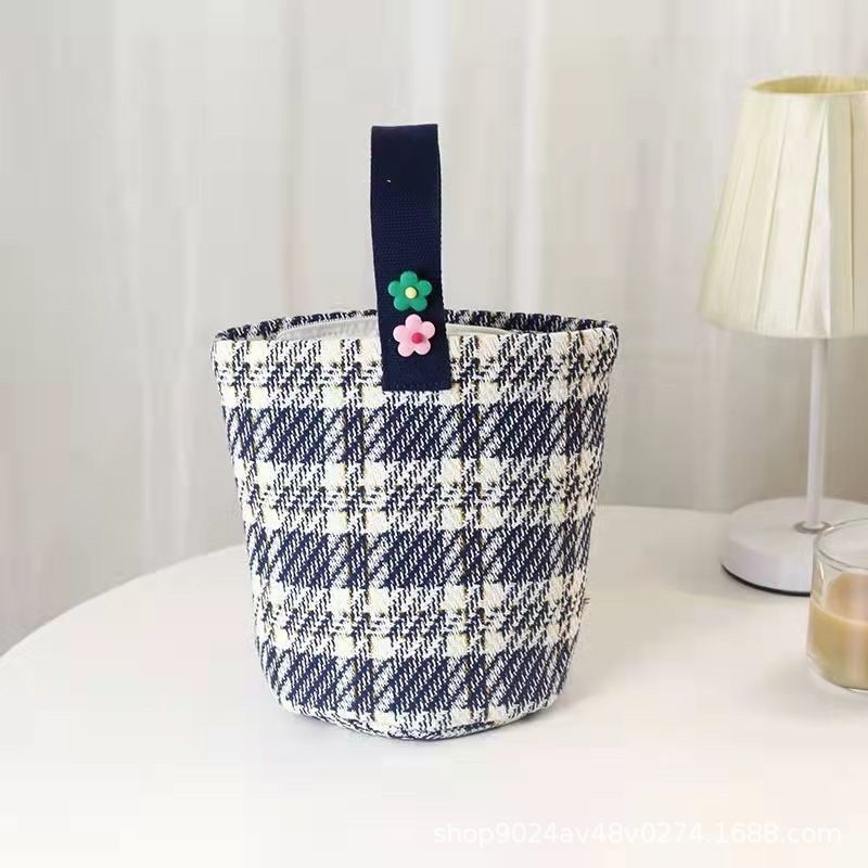 53F67BB9E08700B0E9CEC81B0EB302