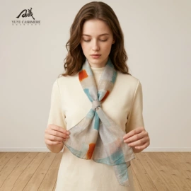 披肩;围巾;羊毛/羊绒毯