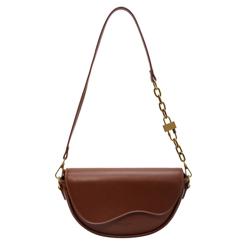Fashionable textured small bag for women  autumn and winter new popular retro versatile crossbody bag single shoulder armpit saddle bag