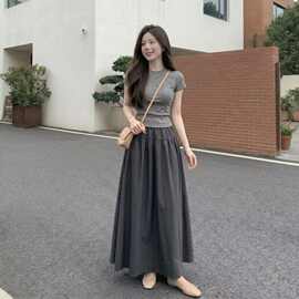 2026新款女装今年流行夏日绝美独特漂亮灰色半身连衣裙子两件套装