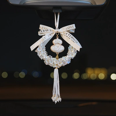 Car hanging: Ornament with a High-End Feel for - splendid-lily-of-the-valley-pendant-white-gourd-style