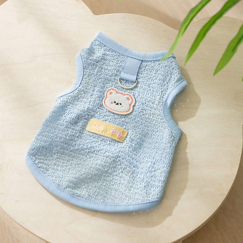 Gato primavera y verano lindo estilo coreano hueco y transpirable oso parche chaleco de tracción perro peluche mascota gato ropa