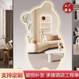 小熊系列异形穿衣化妆镜挂墙触摸led灯店铺家用壁挂全身镜子极简