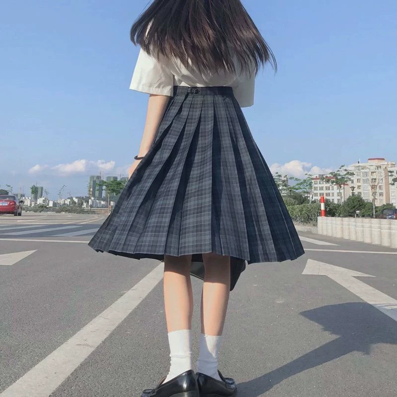 Genuine student pleated skirt, set for students