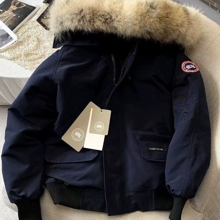 Big Goose 01 Graphite Gray Pilot Jacket, Unisex Winter Model, Three-Proof Wolf Fur Down Jacket, Couple's Thickened Coat