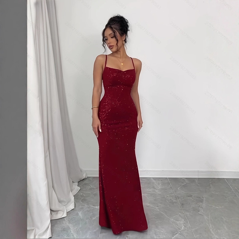 Red Slim-Fitting Sexy Sequin Dress That Shows Off Your Figure and Temperament, Hip-Hugging Dress Suitable for Parties, Red Evening Dress