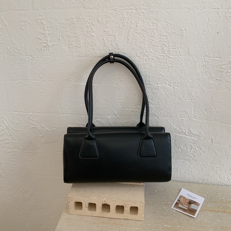 Bolsa de almohada fresca retro de gran capacidad, bolso de hombro de moda extranjera, textura coreana, bolso de moda diaria.