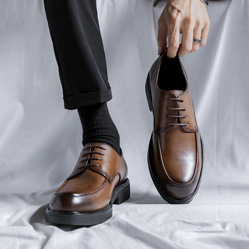 Wide toe leather shoes men's business dress youth British leisure men's work suit wedding groom shoes 85675-R Wide toe leather shoes men's business dress youth British leisure men's work suit wedding groom shoes 85675-R