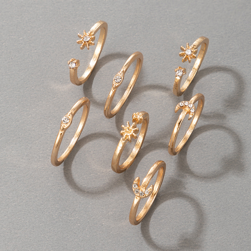 Retro Diamond Flower Moon Rings 7-piece Set display picture 3