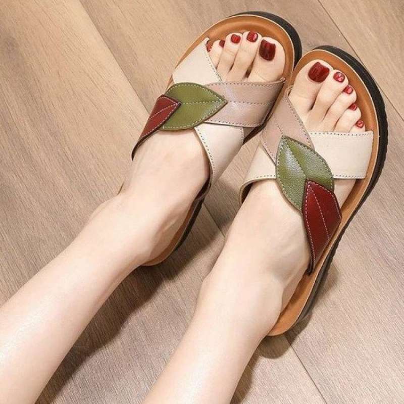 여름 외출용 여성용 슬리퍼, 패셔너블하고 활용도가 높은 미끄럼 방지 웨지힐 슬리퍼, 편안하고 밑창이 부드러운 중년 및 노년층 엄마 샌들