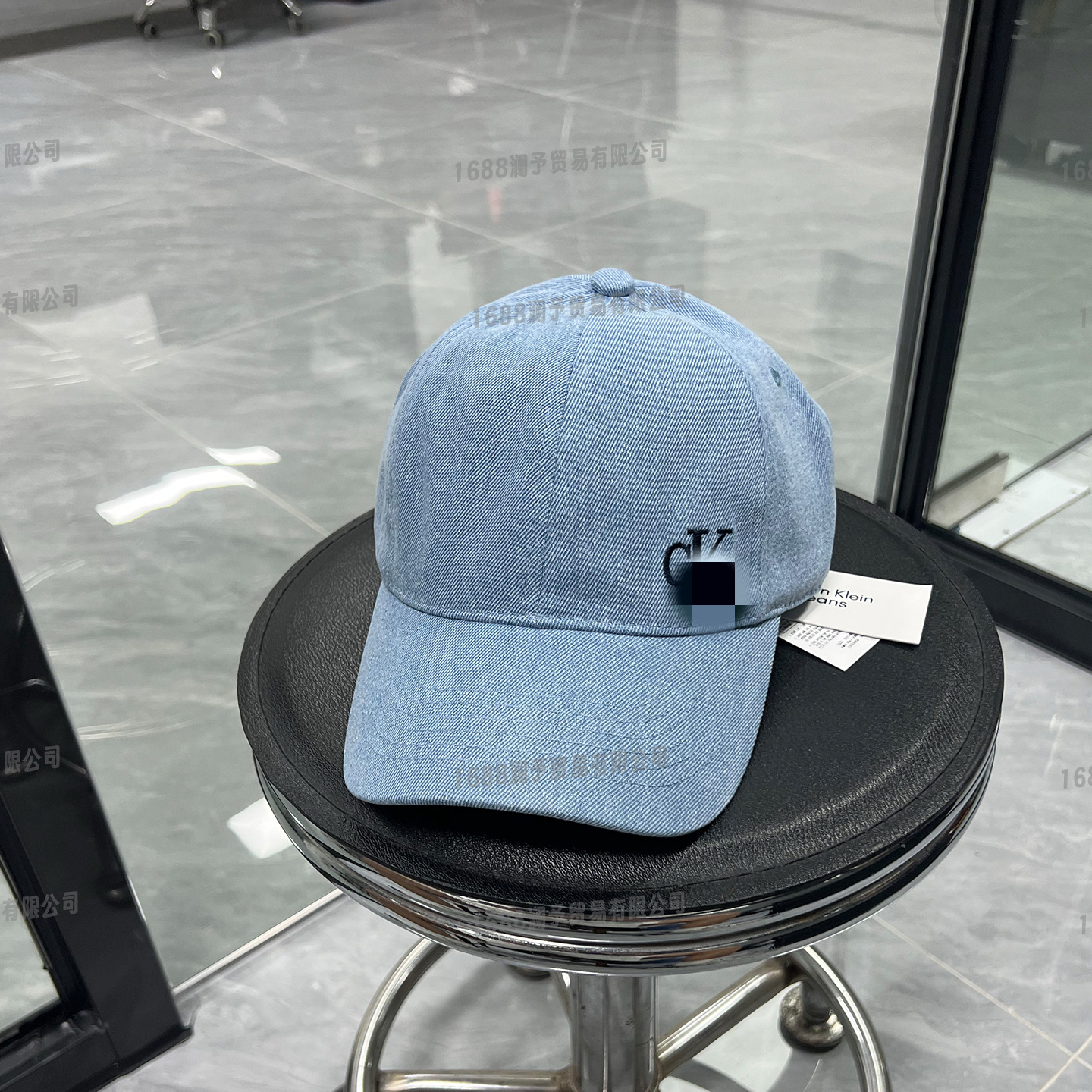 Side standard blue