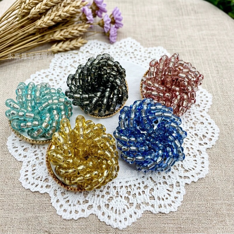 Fresh Blue Hydrangea Flower Metal Beaded Hand-Sewn Button for Women, Light Luxury Niche High-End Style, Spring and Summer Coat Decorative Button Fresh Blue Hydrangea Flower Metal Beaded Hand-Sewn Button for Women, Light Luxury Niche High-End Style, Spring and Summer Coat Decorative Button