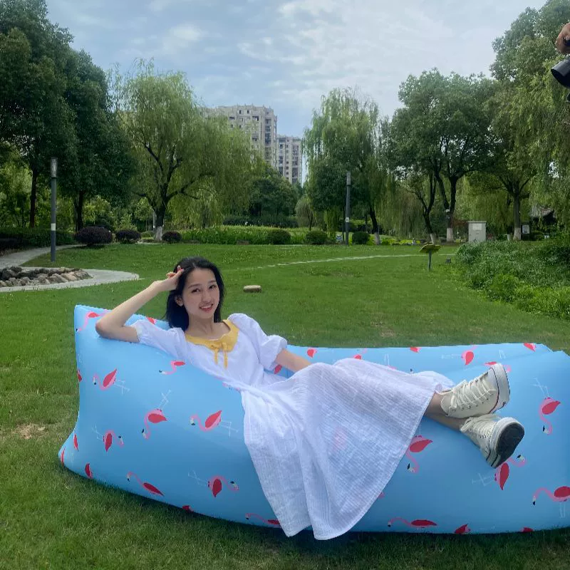 Музыкальный надувной туристический диван, 230×70 см, переносной уличный лежак (разные цвета)