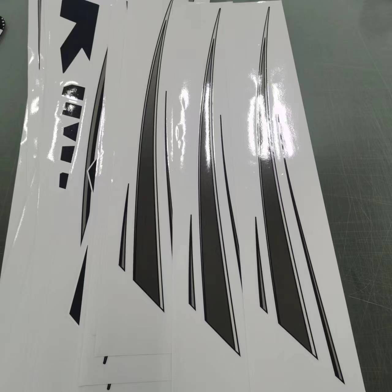 车身流线贴纸即时贴彩色即时贴 刻字镂空 墙面贴刻字自粘文字