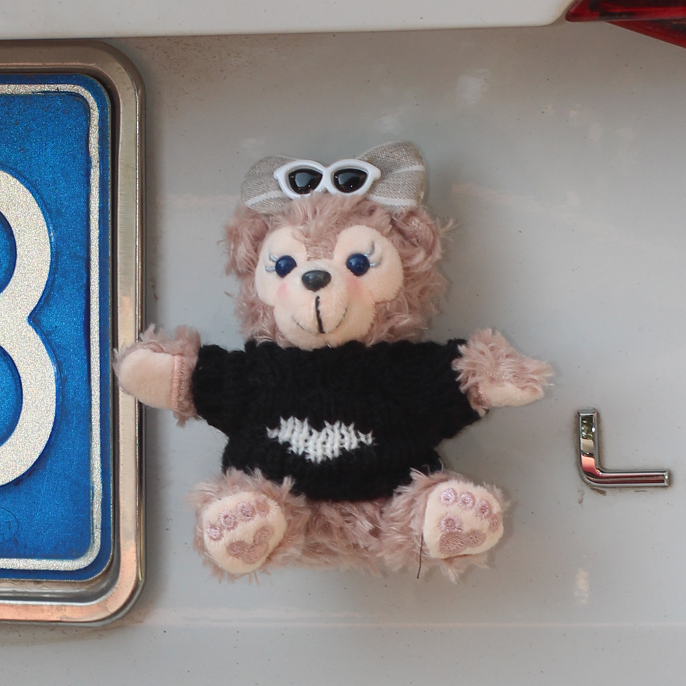 Cute Bear Car Colgante trasero Decoración trasera maletero Muñeco Decoración exterior del coche Decoración del coche Mujer