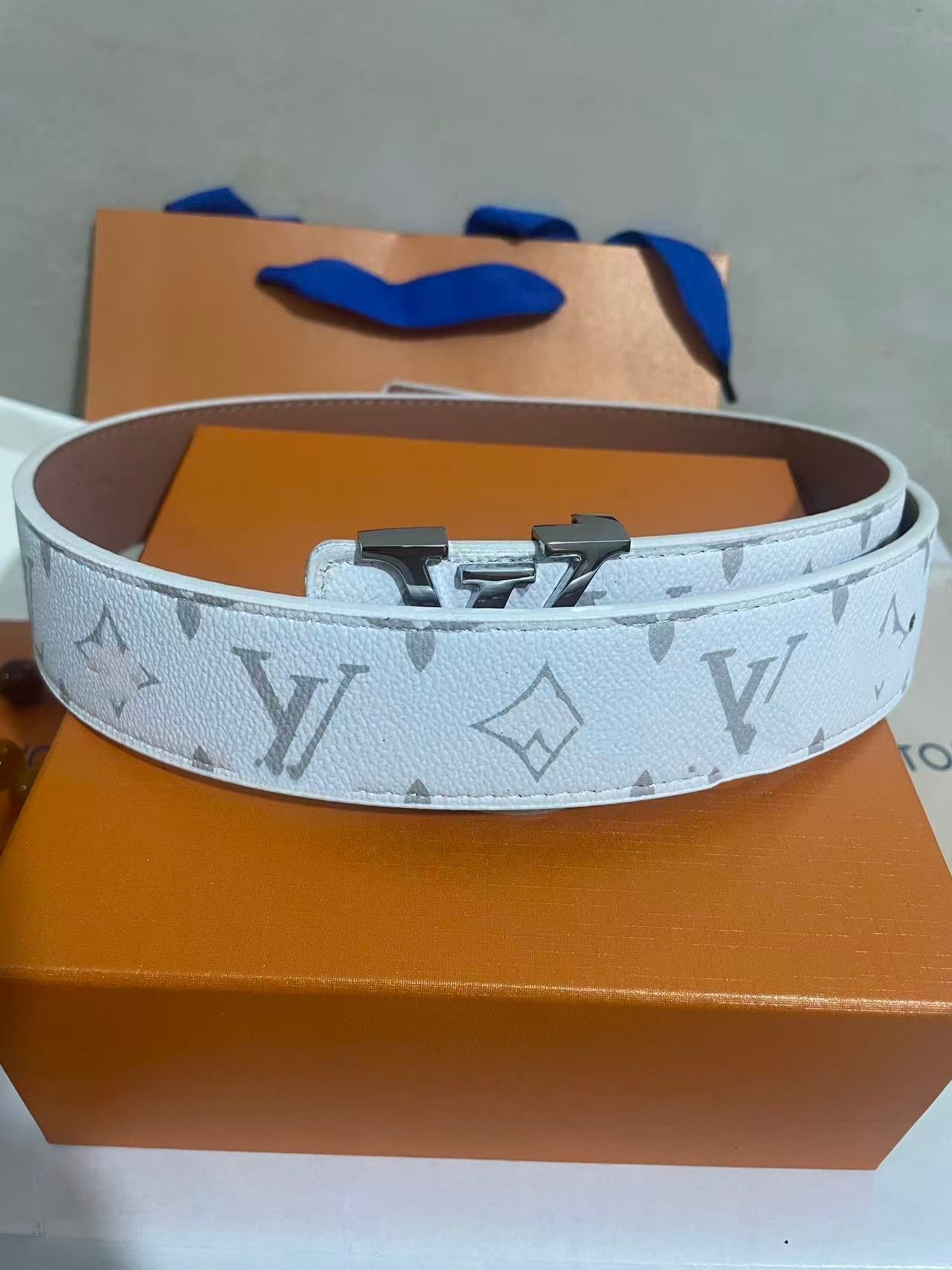Cinturón para Hombre 4.0 cm de Piel de Vaca de Dos Capas con Hebilla Lisa para Uso Casual image 45