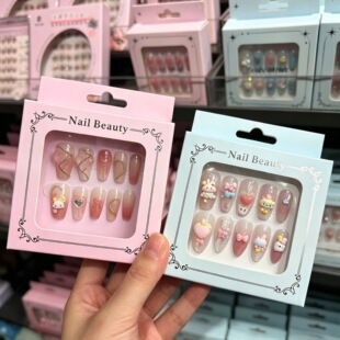 �߶ˬF؛�����װ��b���_��press on nailsչʾ�РC�ylogo���׼���