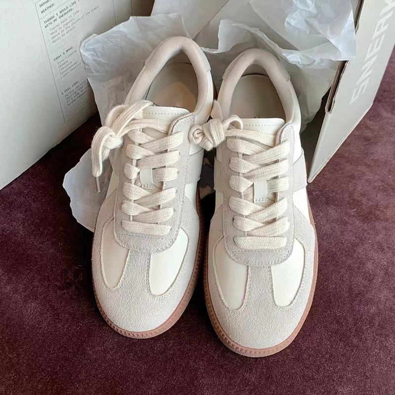 Edición de cuero de vaca en stock ~ Grape Madre con zapatos de entrenamiento de cuero auténtico de correa casual con suela gruesa zapatos blancos de skate de mujer