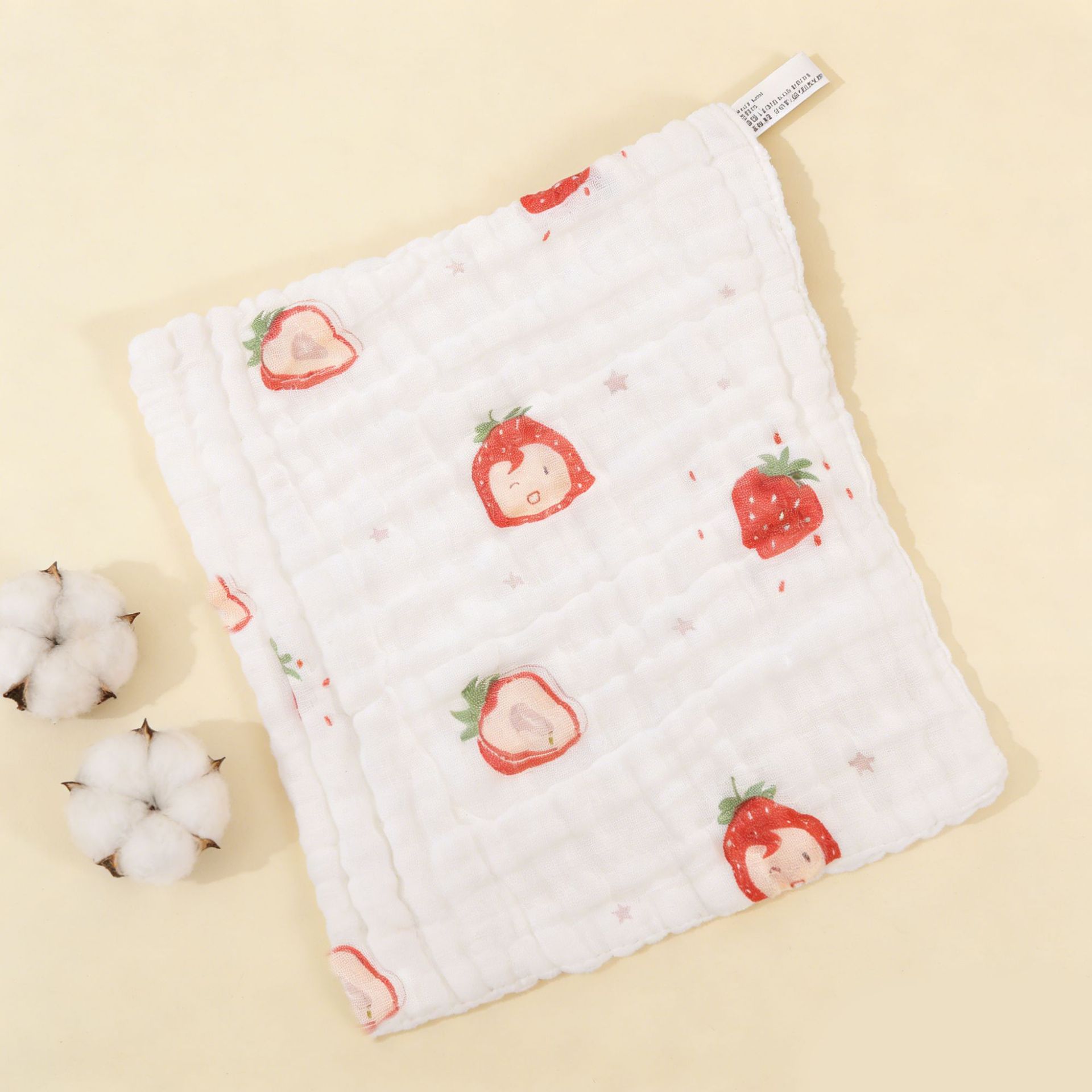 Fraise souriante / Taille étirée 25*25