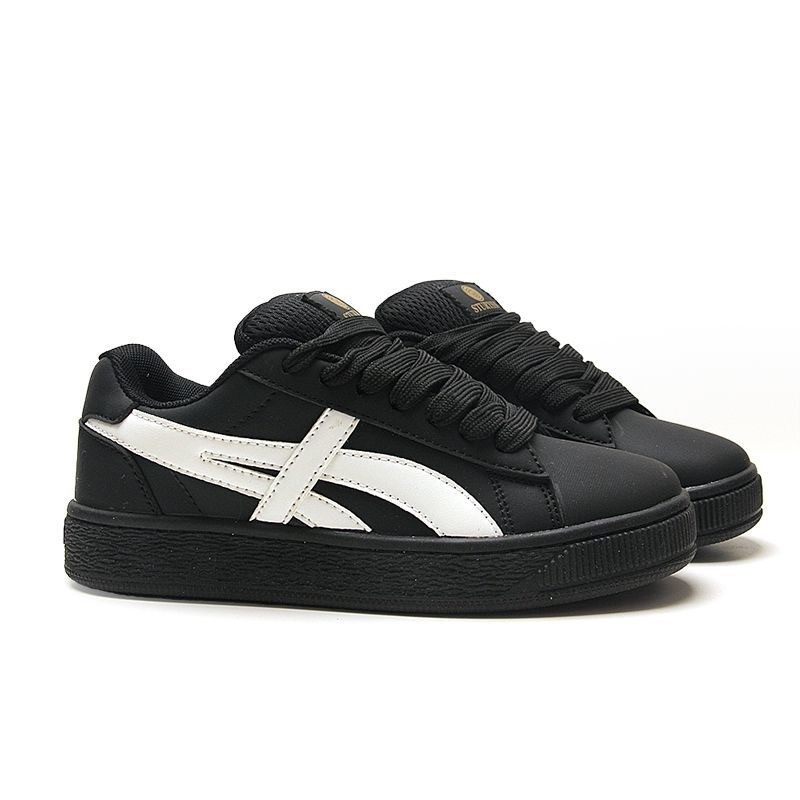 Mocasines versátiles y ligeros de suela gruesa con bloques de color blanco y negro para mujer, zapatos de mujer para estudiantes de primavera 2026 con suela suave que no cansa los pies, adecuados para parejas.
