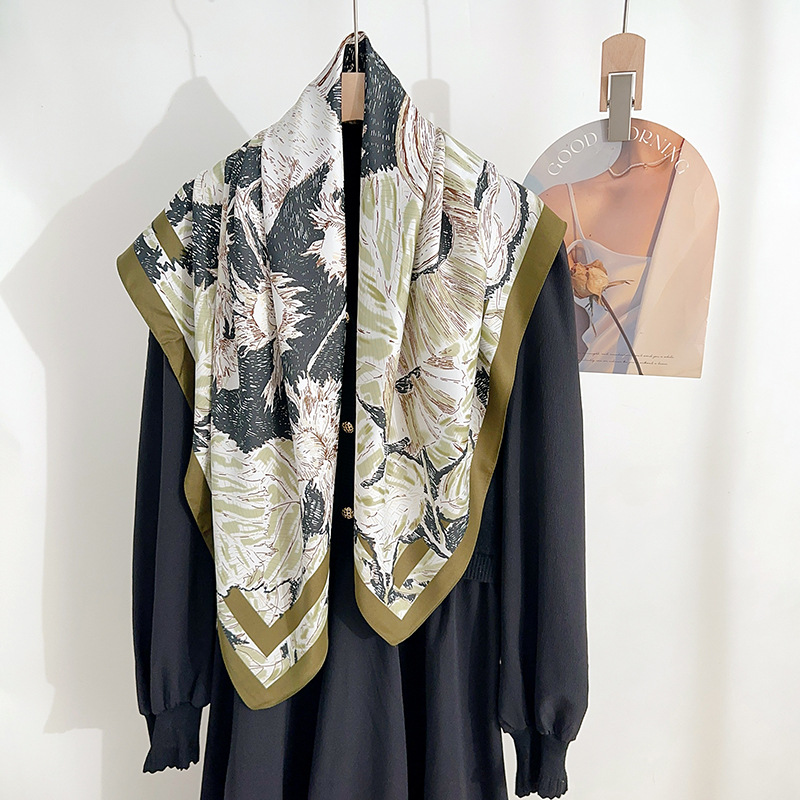 Impresión creativa de alta calidad 90 toallas de seda cuadrada de imitación femenina elegante lujoso estilo europeo y americano temperamento profesional con toallas de seda