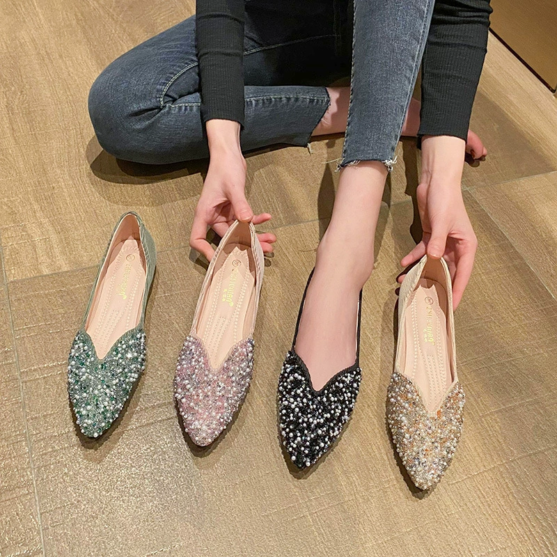 Остроконечная одиночная обувь женская плоская подошва и легкий рот дикая 2024 новая весенняя сетка красная фасоль обувь большие размеры женская обувь 41-43