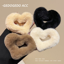 ��������ë�qСץ�AŮ�ﶬ�����l�A���^��|���X�����~�A�lץ