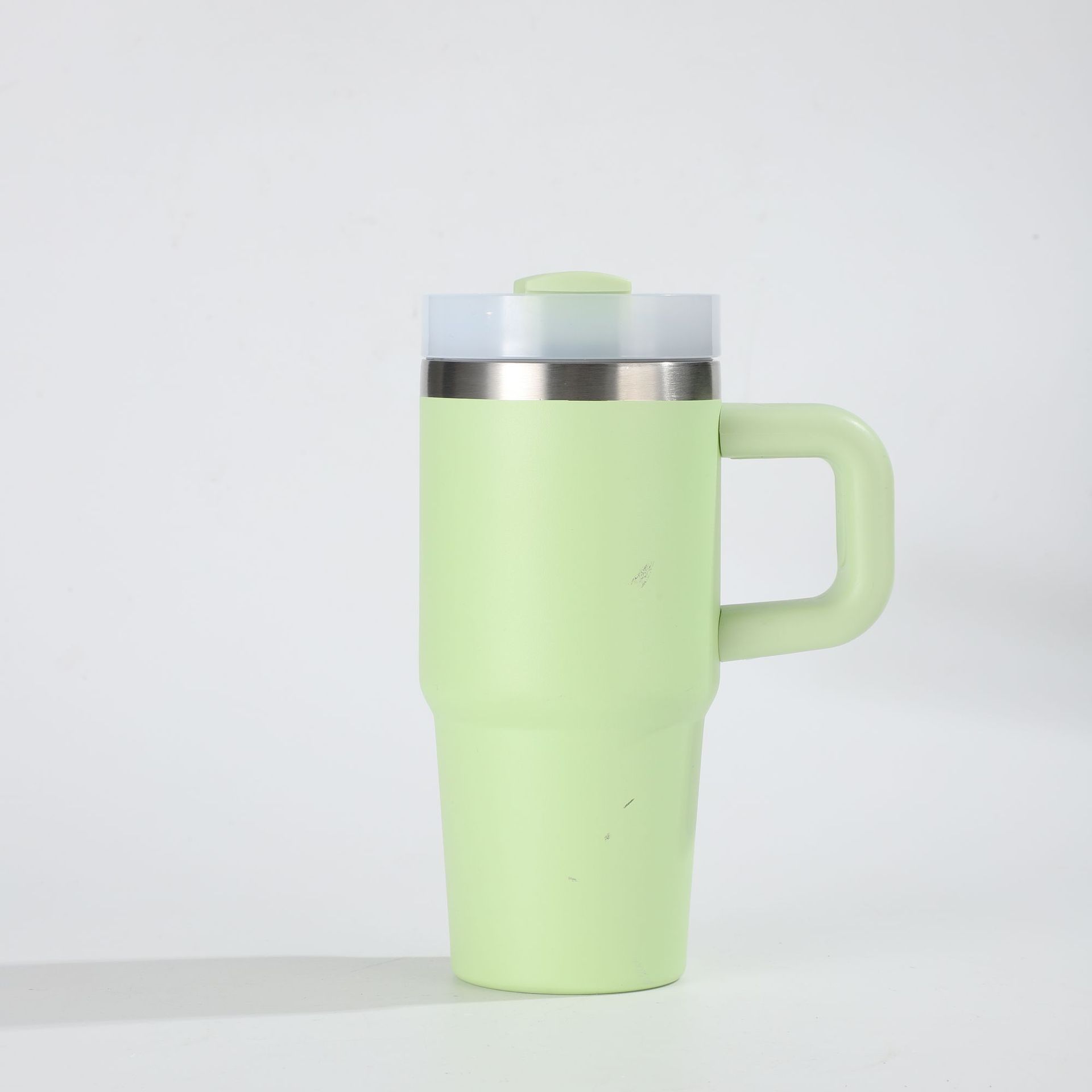 Isolierter Edelstahl Becher Fürs Auto Mit Henkel Und Strohhalm_voghion.com