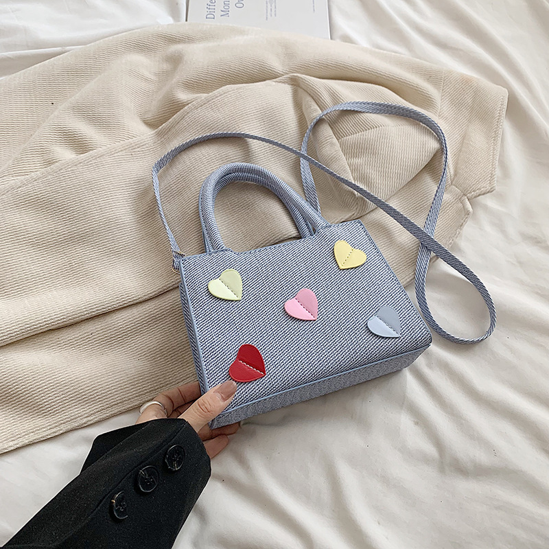 Este año, la popular explosión de bolsos para mujeres 2024 nueva moda versátil bolsos de mochila súper caliente bolsos portátiles de trabajo