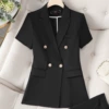 Classic suit jacket, with short sleeve