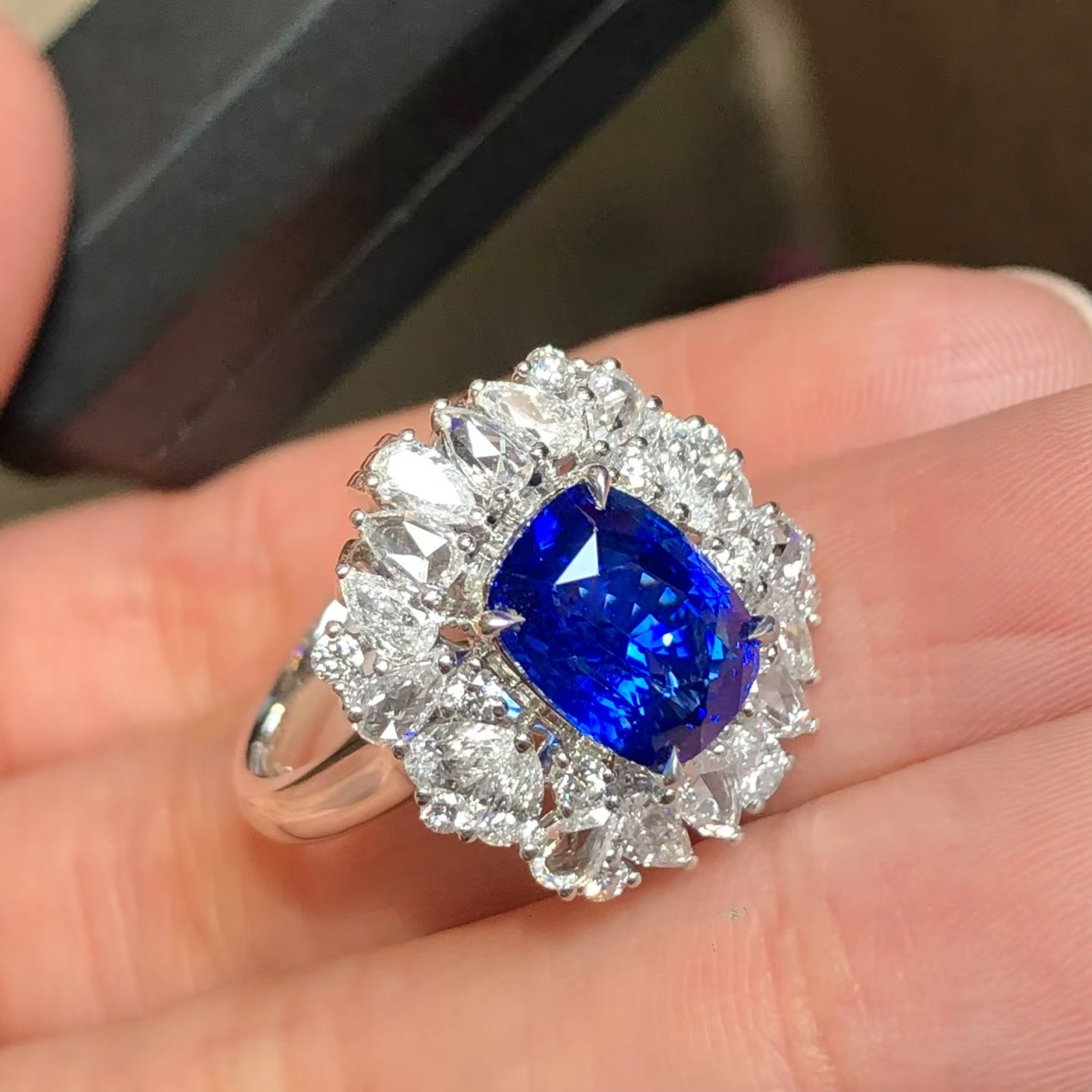 Organic royal sapphire ring with stone