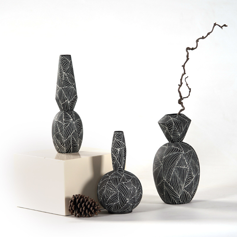 New Chinese-Style Wabi-Sabi Ceramic Vase with Simulated Dried Branches, Zen-Inspired Pottery, Vintage Decorative Piece for Homestay and Hotel Entryway