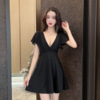 V-neck， chest， waist， large swing skirt， spicy girl， light luxury chiffon patchwork， slim and ruffled edge dress
