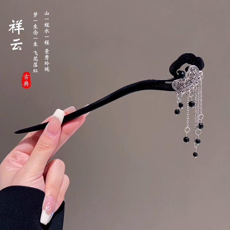 Pinzas de cabello de madera de madera negra antiguo estilo femenino de alta calidad nuevo estilo chino bordilla de cabello de cabello de caballo de estilo Hanfu paso de caballo de cabeza de falda