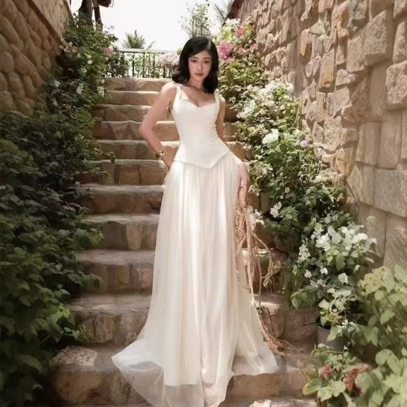 Vietnamese Niche Designer Ononm* French-Style Chanel-Inspired Elegant White Birthday Wedding Dress Vietnamese Niche Designer Ononm* French-Style Chanel-Inspired Elegant White Birthday Wedding Dress