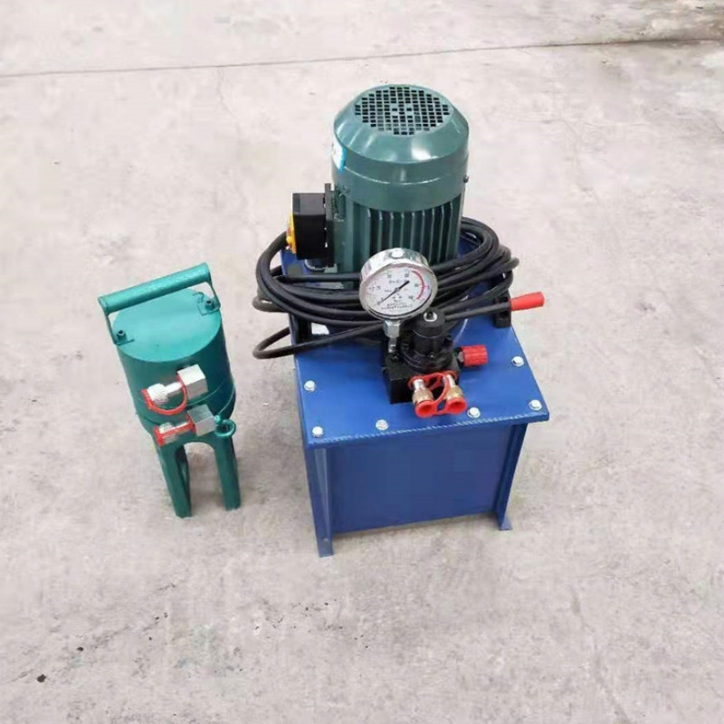 Máquina de extrusión en frío de refuerzo de dos cilindros con alta velocidad de formación estándar de cabeza de muelle