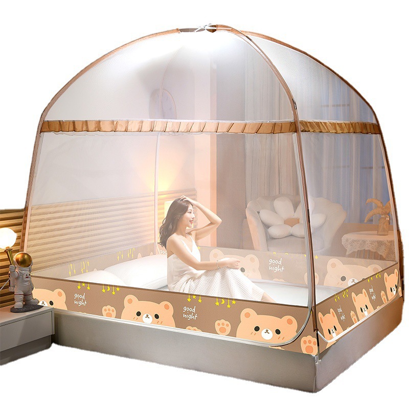 Yurta mosquitera 1.8m con cremallera de tres puertas al por mayor 1.5 m con patrón cifrado completamente cerrado