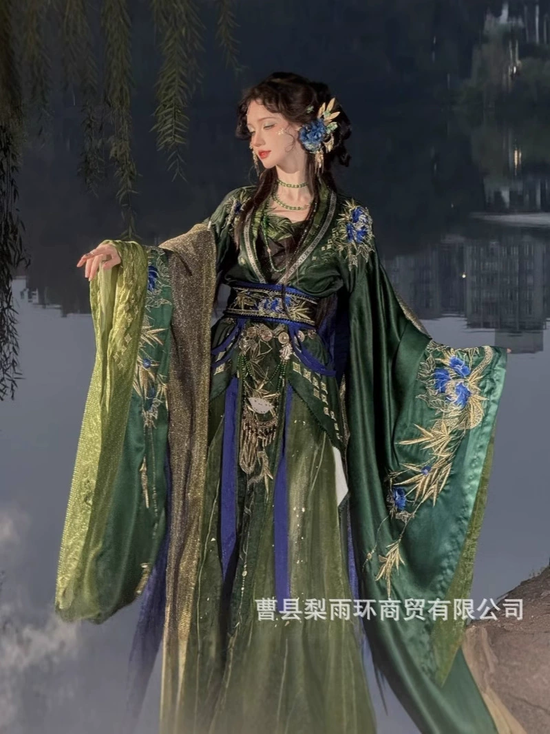 Зеленая змея выгравирована в Ханьфу новый оригинальный бамбуковый лист