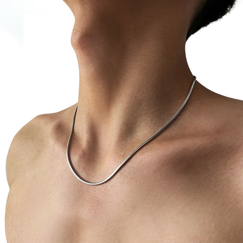 Cold style simple temperament titanium steel does not fade Tide men's and women's clavicle square snake bone chain port style hip hop all-match accessories