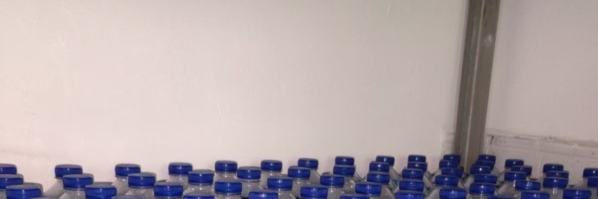 Winter all-season car glass cleaner concentrate 40, anti-freeze, insect-repellent glass water, blue oil film remover, etc