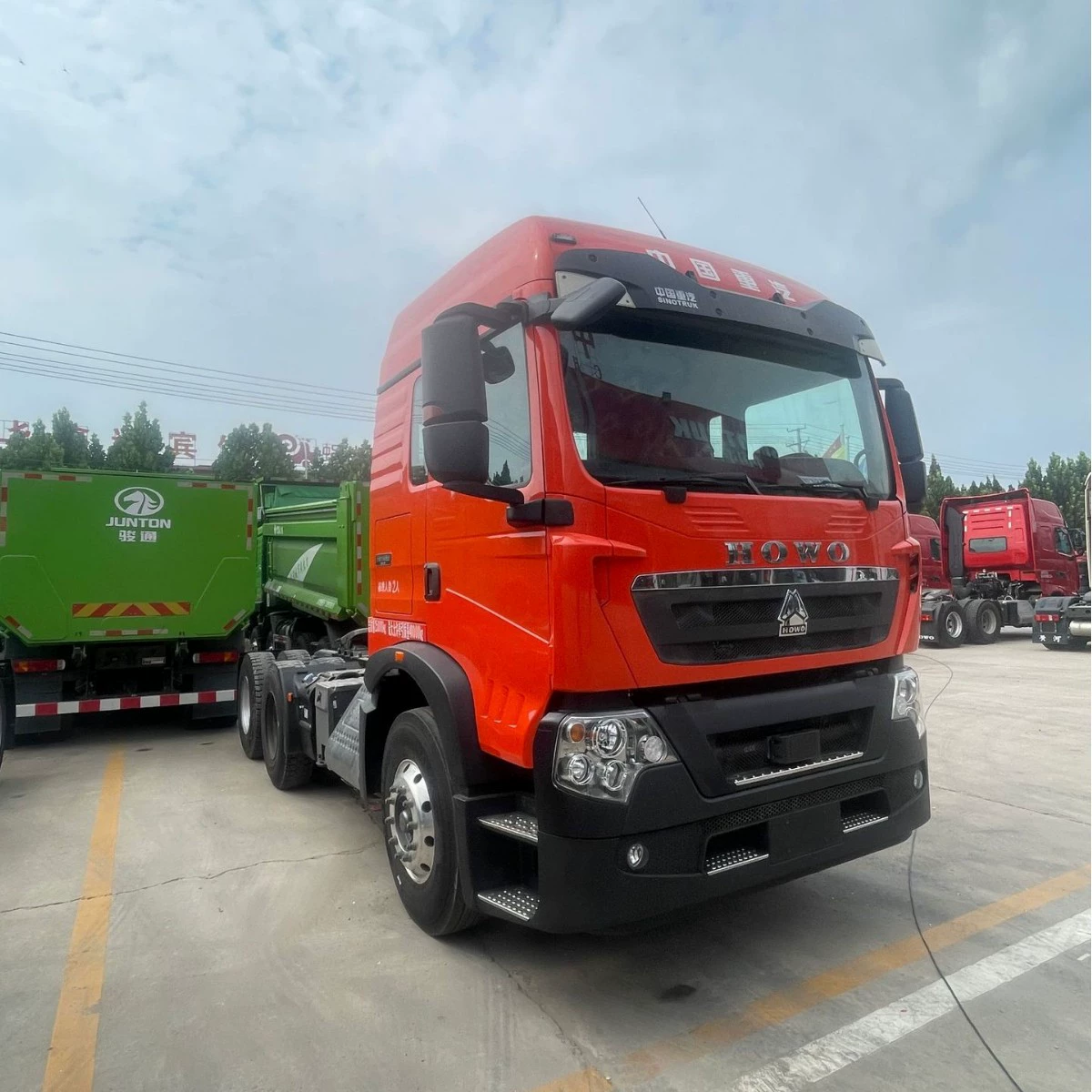 Тягач Sinotruk HOWO TX7, грузовик-тягач, полуприцеп, б/у грузовик, тяжелый грузовик