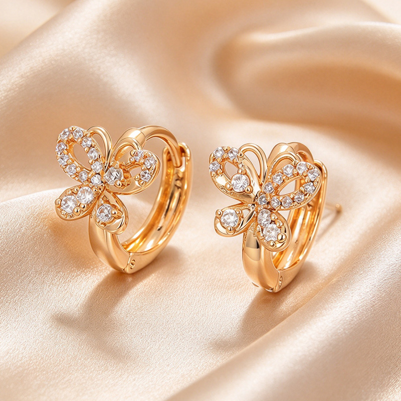 Pendientes de Aro con Zirconia de Aleación de Cobre Bañado en Oro de 18K