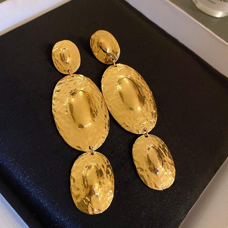 Pendientes de borla de flores transfronterizas de aguja de plata Pendientes de diseño de nicho europeo y americano Pendientes de temperamento de moda femenina Lujo ligero y de alta gama