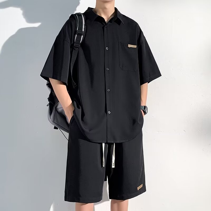 Source Factory Summer Japanese Harajuku Style Traje Pantalones cortos sueltos finos de verano para hombres Camisa casual Sentido de alta gama