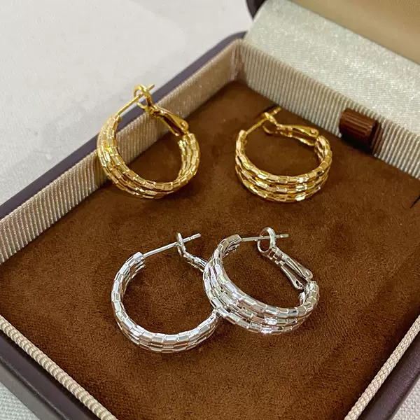 Copper Gold-Plated Multi-Layer Textured Hoop Earrings for Women, New High-End Fashion Earrings Trendy in Europe and America
