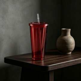 户外钓鱼双层透明塑料吸管杯 650ml 密封防泼溅长时间垂钓补水杯