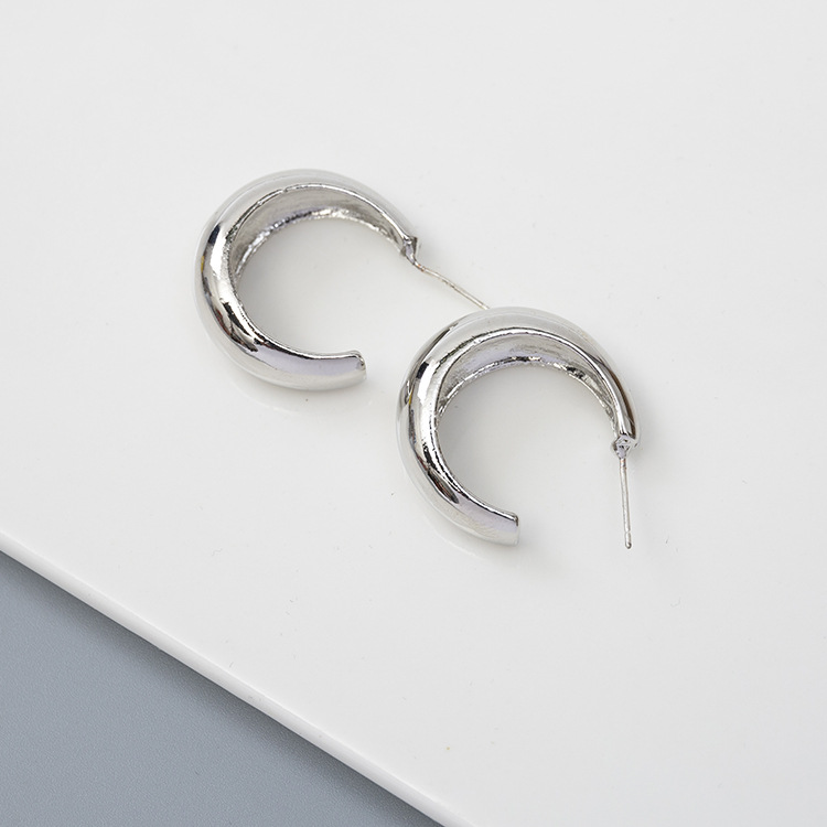 Korea Metal Geometric Hoop Earrings display picture 2