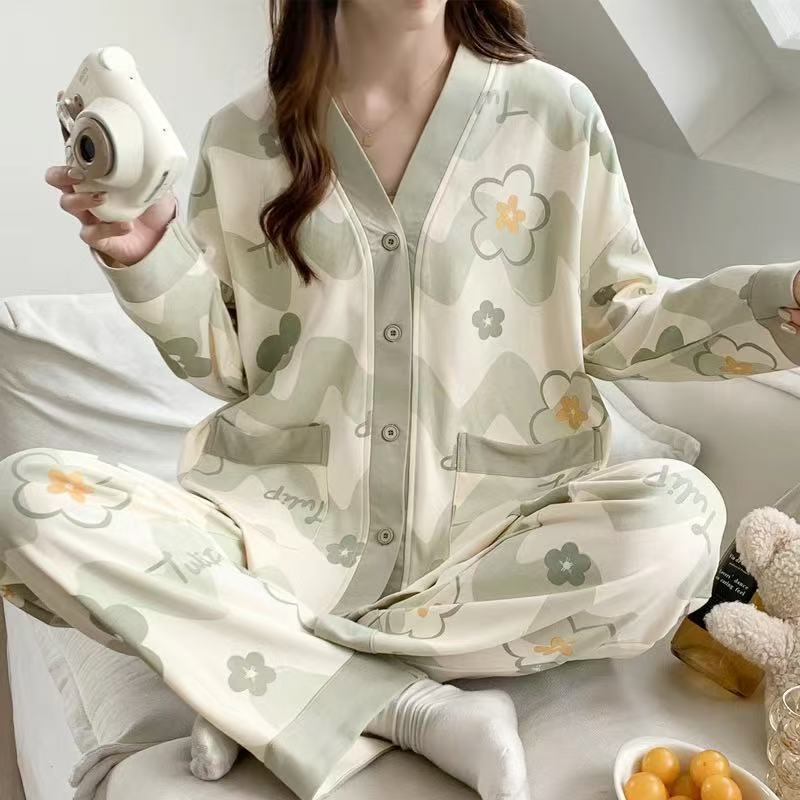 2025 pijama de perro de jade Gui primavera y otoño para mujeres manga larga dibujos animados adorables estudiantes adolescentes gran tamaño gordo mm ropa de hogar
