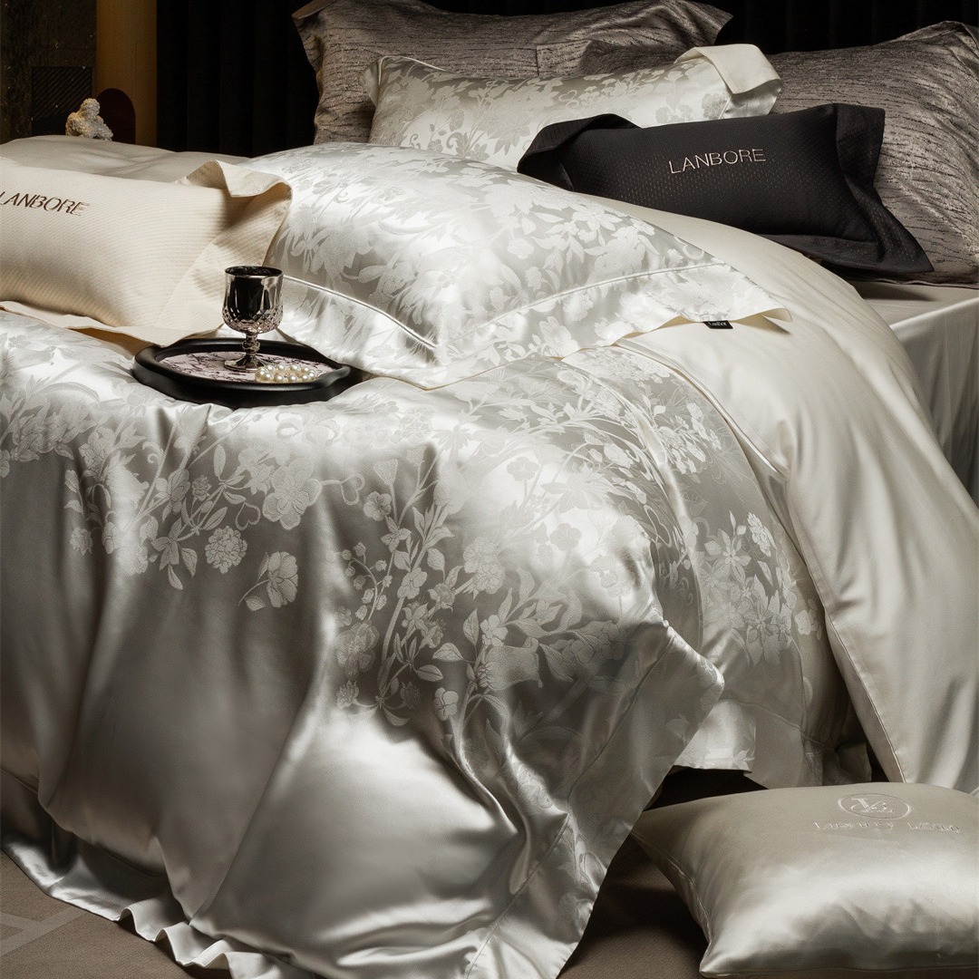 2 European-style Light Luxury Style Jacquard Water Light Silk Satin Bedding Bedding Bedding Luxury Enjoy Ultra-fine Silk Cotton Four-piece Set