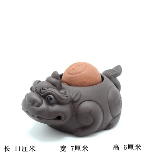 Tea pet decorative Zisha pot with flowing water, wealth-bringing Jīnchán and Píxiū creative accessory, car tea set, tea ceremony accessories, wholesale tea art